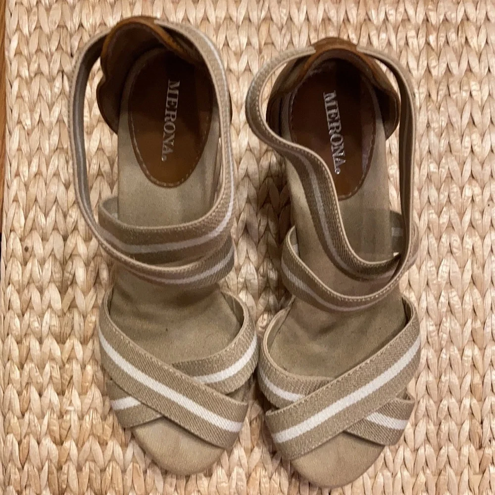 Platform Cross Strap Sandals